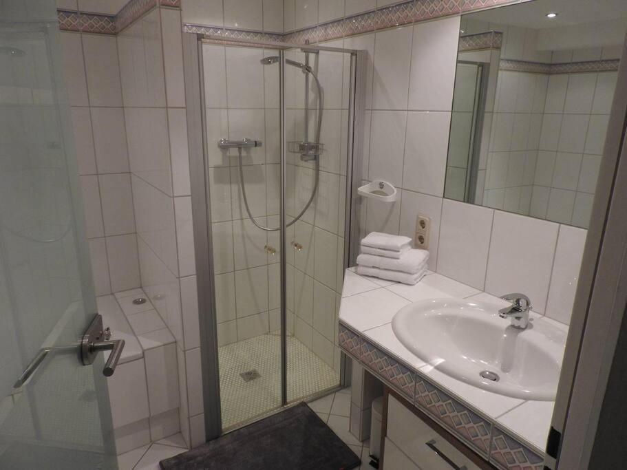 Schoene Gemuetliche Ferienwohnung Mit Fernblick. Nalbach Екстер'єр фото