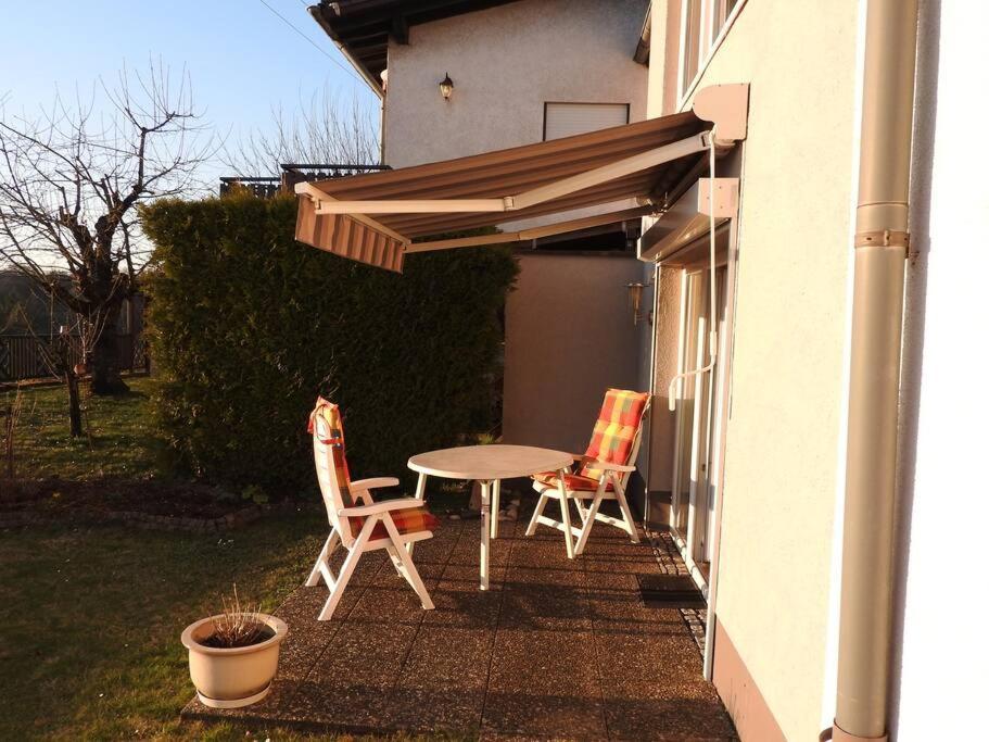 Schoene Gemuetliche Ferienwohnung Mit Fernblick. Nalbach Екстер'єр фото